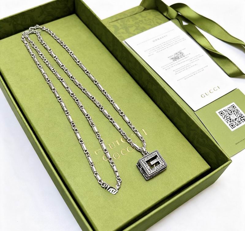 Gucci Necklace 08yxs45